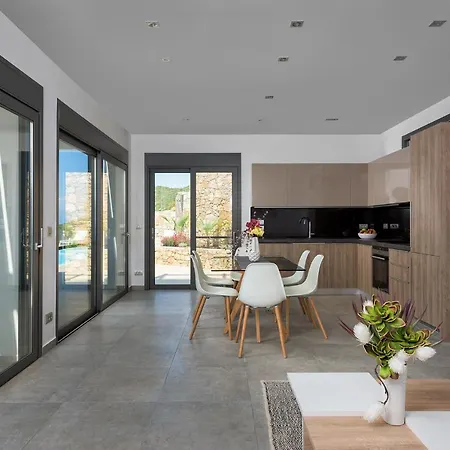 Kathisma Bay - Luxury Villas- Oceanos וילה Kalamítsi