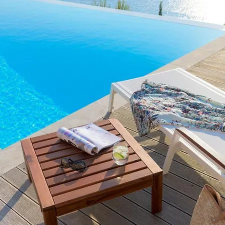 Villa Kathisma Bay - Luxury Villas- Oceanos