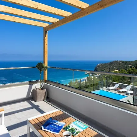 Kathisma Bay - Luxury Villas- Oceanos Kalamitsi (Lefkada)